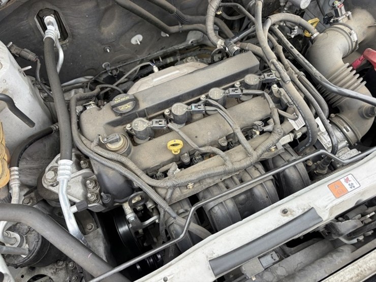 2012-ford-escape-xls-image-11