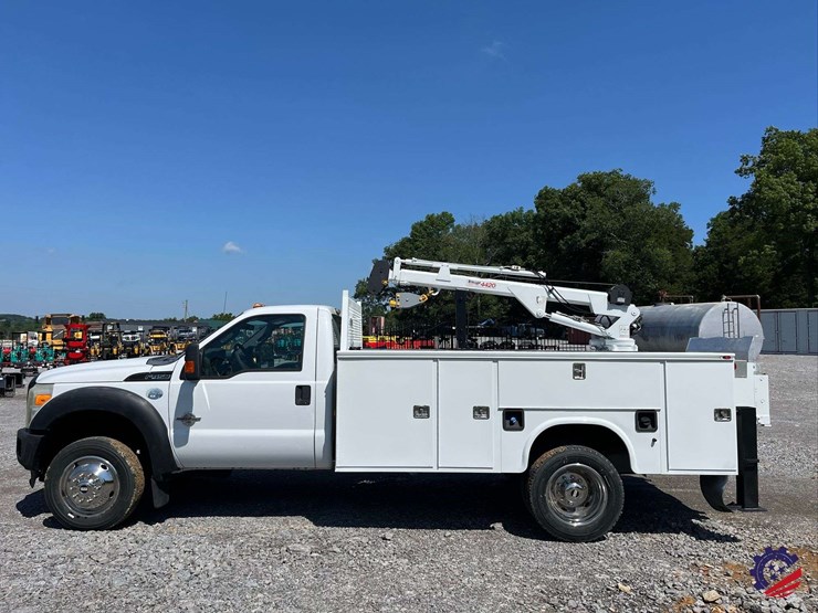 2011-ford-f450-image-19