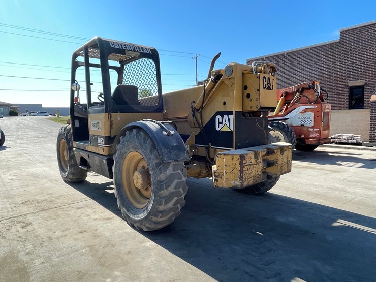 caterpillar-th62-image-7