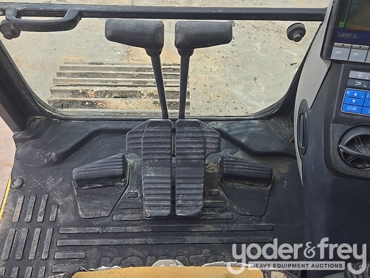 2022-komatsu-pc360-lc-11-image-67