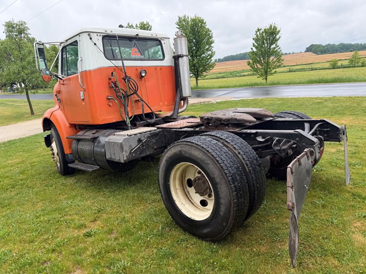 1999-case-ih-8100-image-4