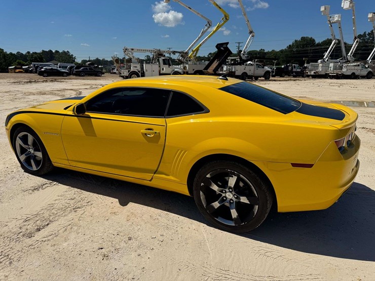 2011-chevrolet-camaro-rs-2d-coupe---155,001-miles-image-4