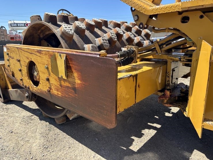 1998-caterpillar-cp-433c-image-9