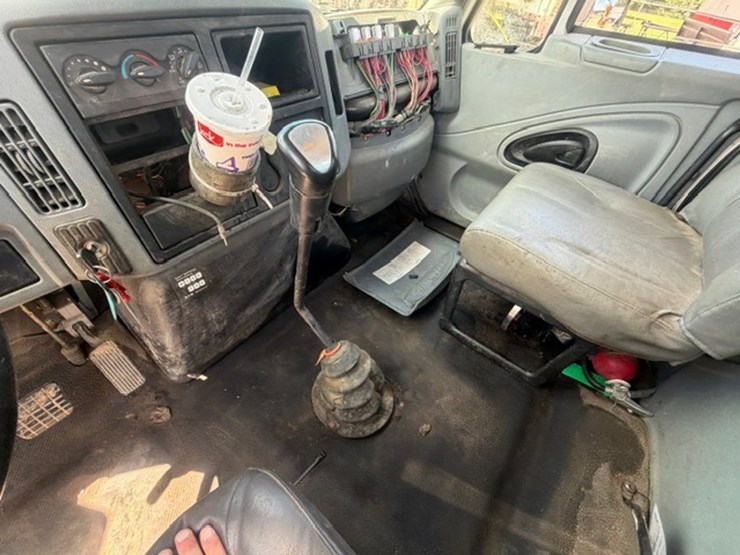 2002-international-4000-image-31