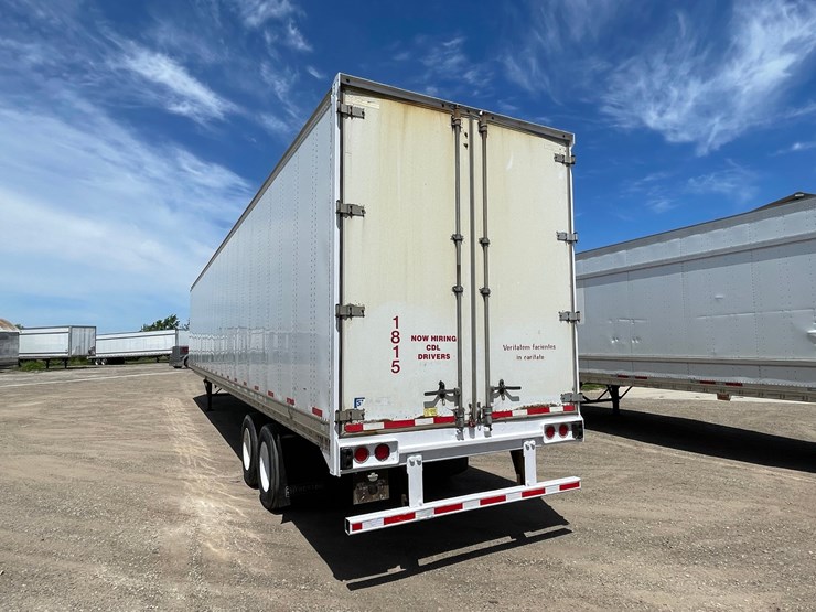 #410-•-2013-stoughton-semi-trailer-(has-wi-title)-(denmark,-wi)-image-7