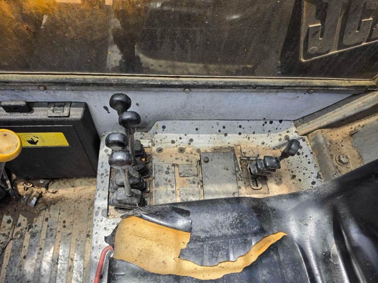 jcb-505-22-image-12
