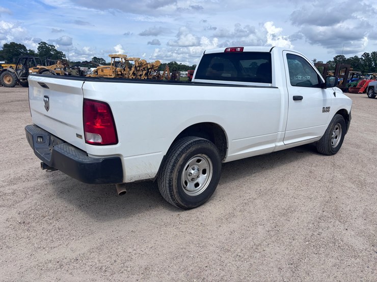2018-dodge-ram-1500-image-3