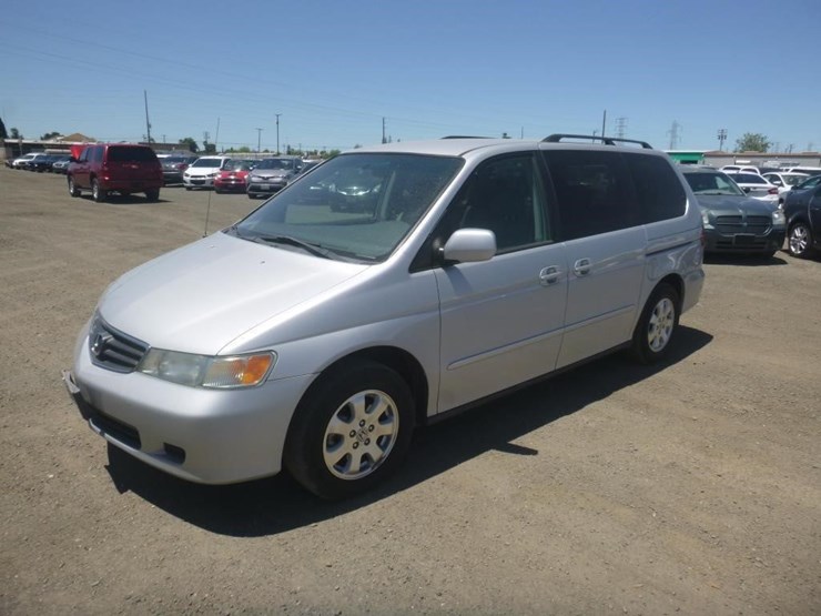 2002-honda-odyssey-image-1