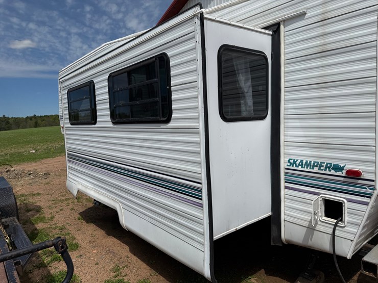 #514-•-1996-skamper-5th-wheel-camper-(has-wi-title)-(stanley,-wi)-image-9