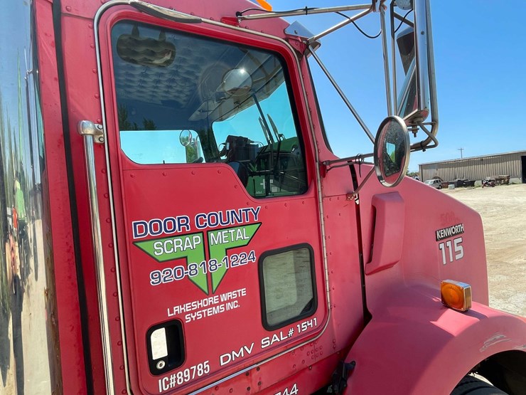 2004-kenworth-t800-image-42