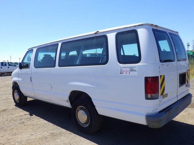 2000-ford-econoline-350-image-5