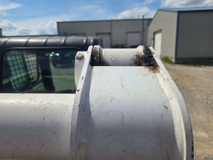 2020-bobcat-t770-image-88