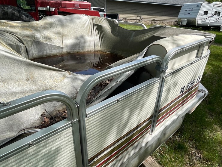 #502-•-northwood-pontoon-with-motor-(no-title)-(spring-brook,-wi)-image-33