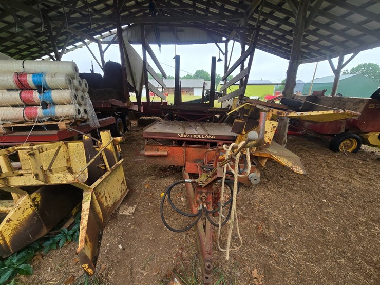 new-holland-1002-image-9
