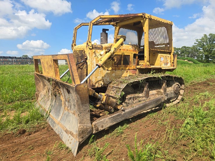 1984-caterpillar-d6d-image-3