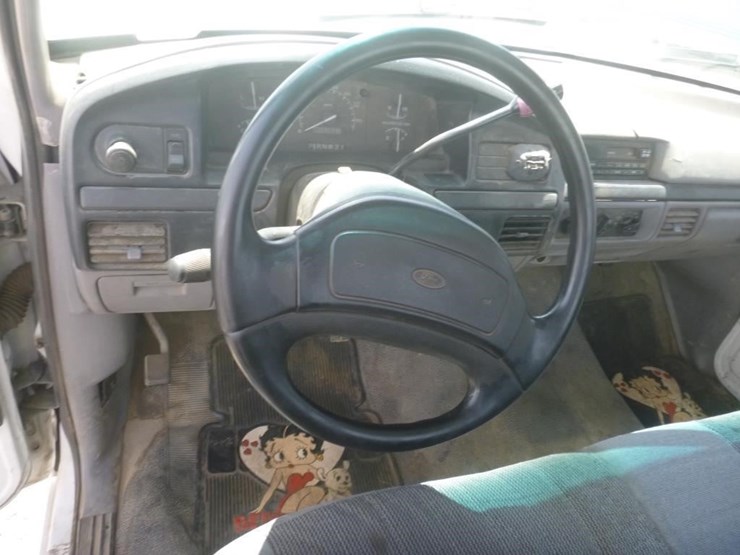 1996-ford-f250-image-13