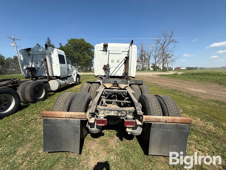 2015-international-prostar-image-6
