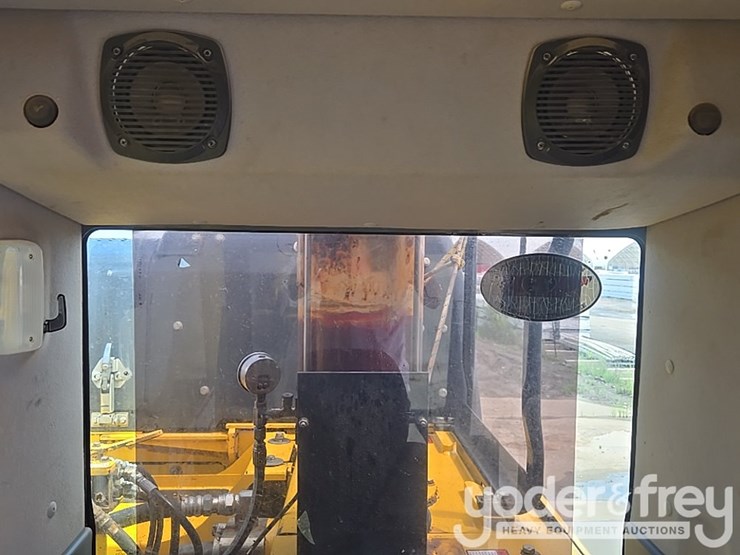 2023-komatsu-pc490-lc-10-image-58