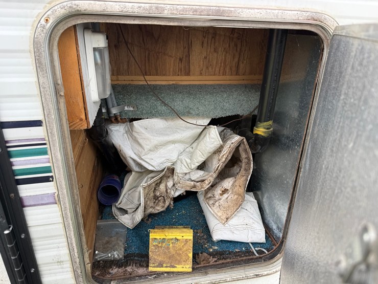 #514-•-1996-skamper-5th-wheel-camper-(has-wi-title)-(stanley,-wi)-image-45
