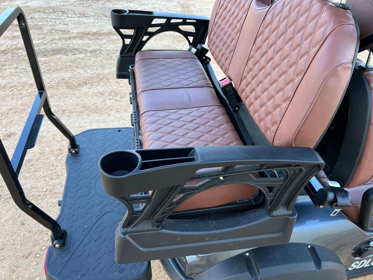 2025-sd-lanch-street-legal-4-seater-golf-cart-w/-on-board-charger-(1-mile-showing)-image-29