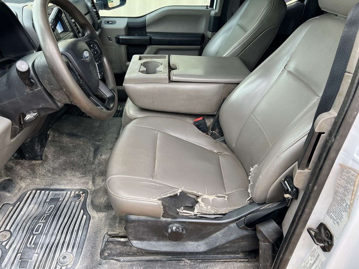 2020-ford-f250-image-26