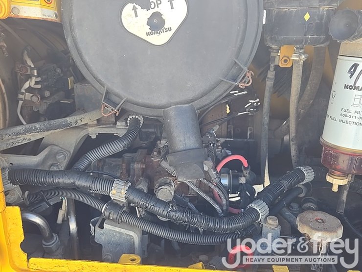 2018-komatsu-d61px-24-image-39