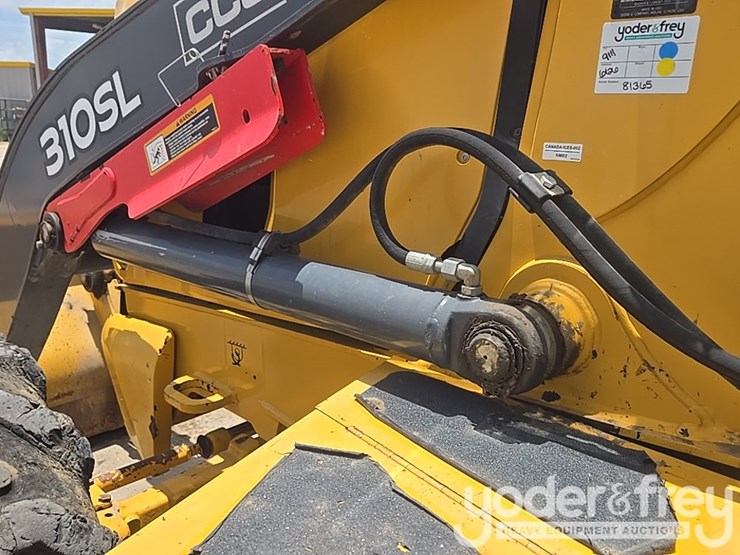 2020-deere-310sl-image-19