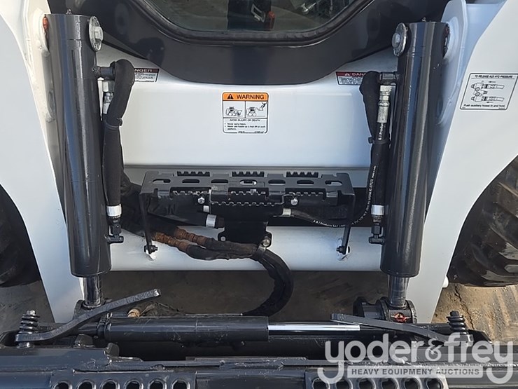 2018-bobcat-s590-image-17
