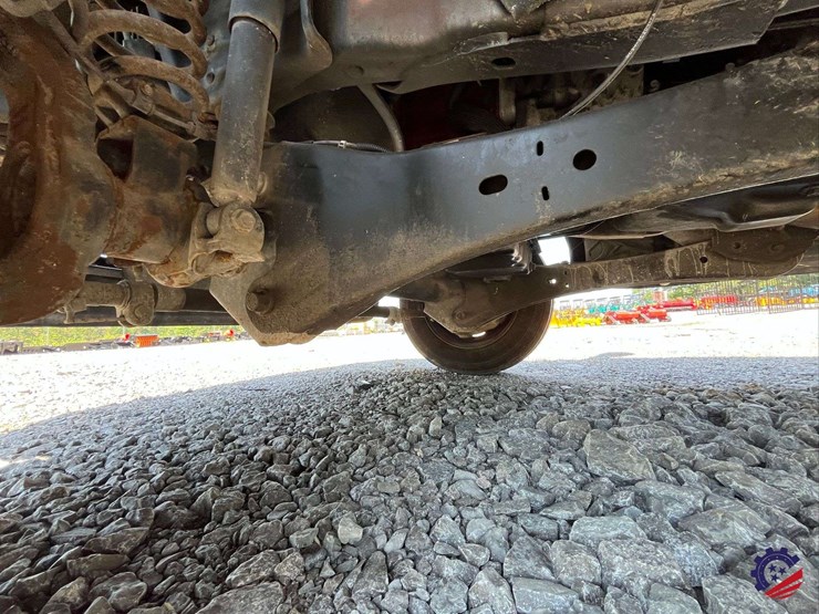 2016-ford-f550-image-43