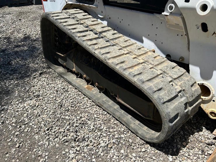 2022-bobcat-t770-image-12
