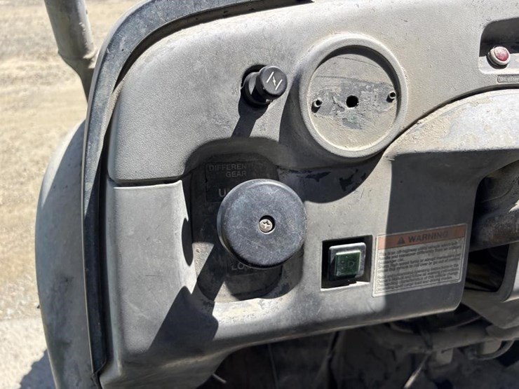 2014-kawasaki-mule-610-xc-image-12