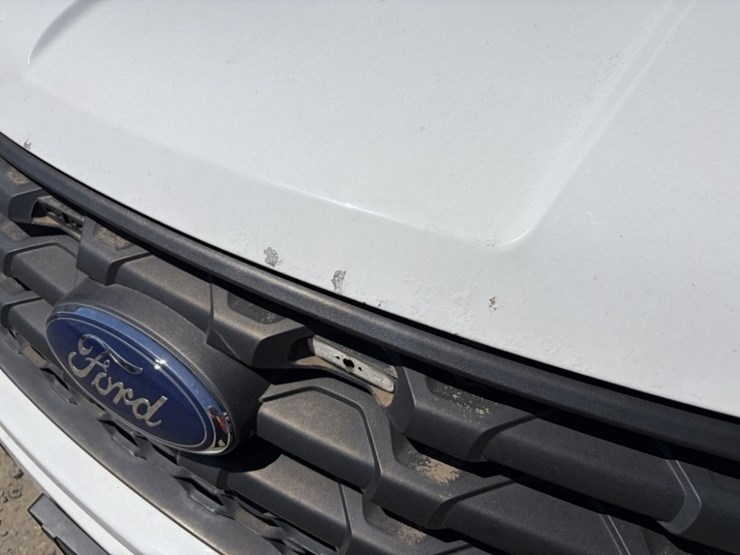 2017-ford-explorer-image-15
