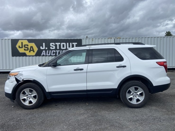 2013-ford-explorer-image-2