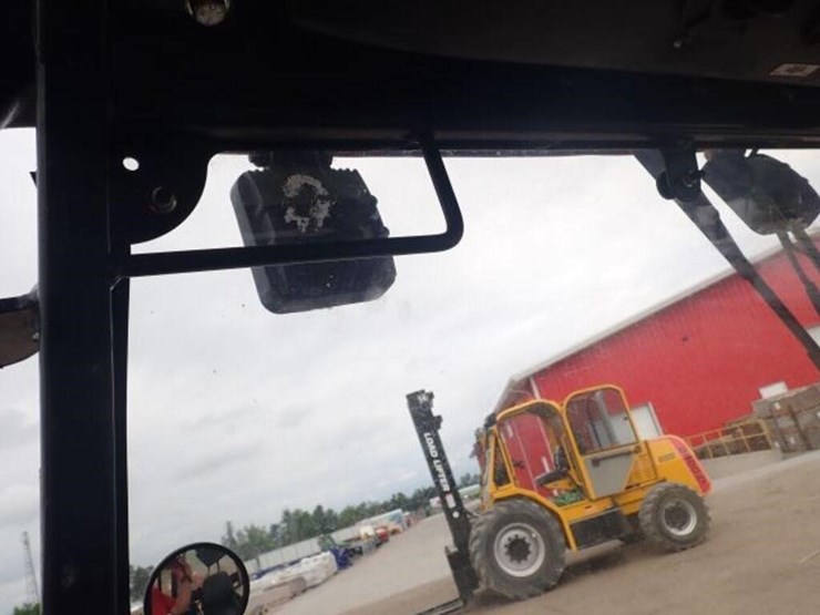 2014-ventrac-4200-image-17
