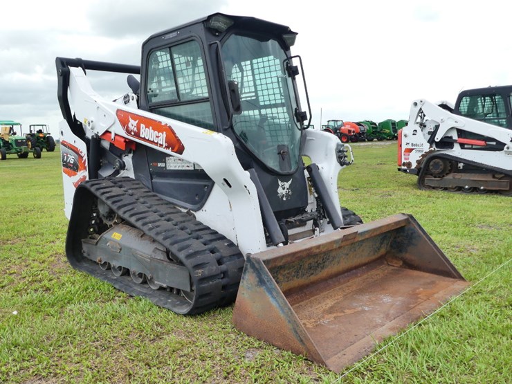 2021-bobcat-t76-image-1