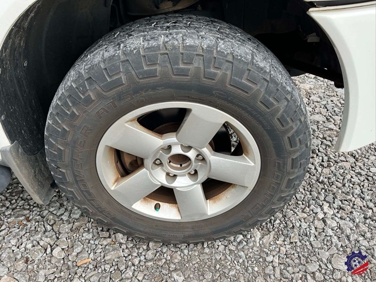 2004-nissan-titan-image-8