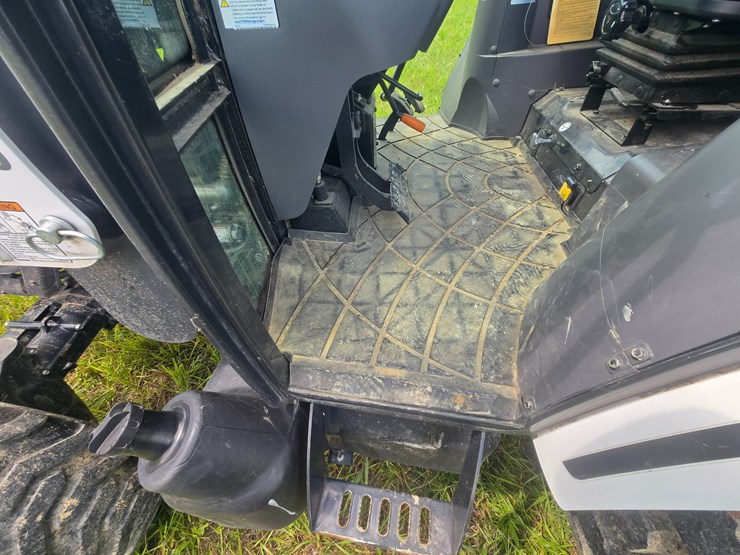 2021-bobcat-ct5558-image-34