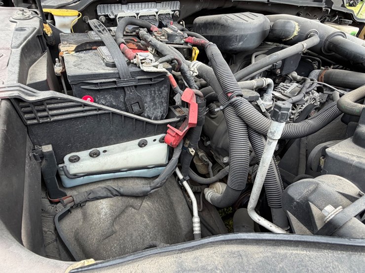 2015-ford-f550-image-19
