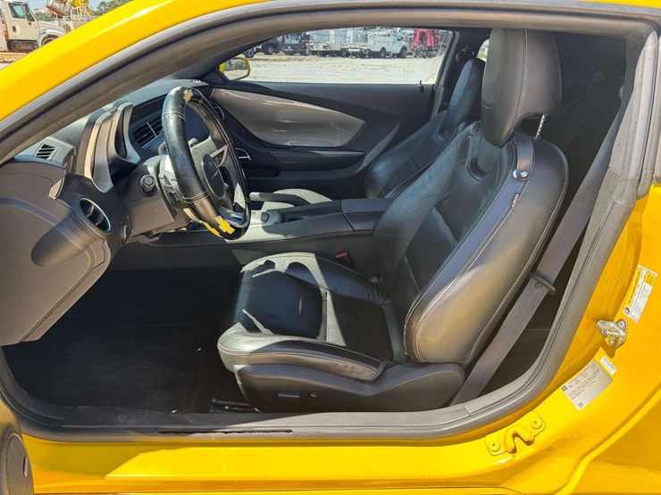 2011-chevrolet-camaro-rs-2d-coupe---155,001-miles-image-10