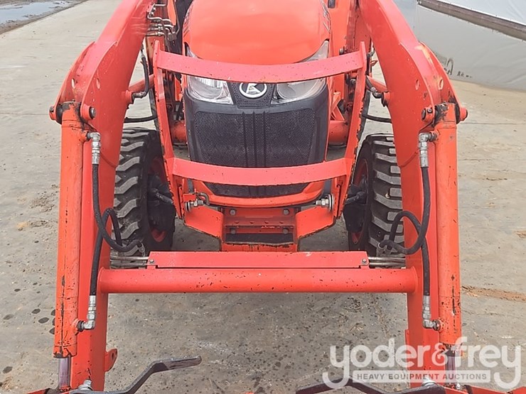 2019-kubota-l3901d-image-19