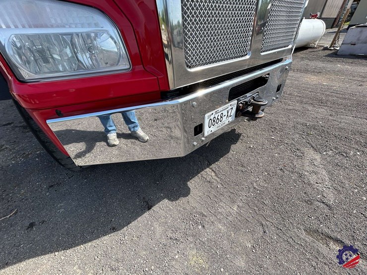 2020-kenworth-t880-image-32