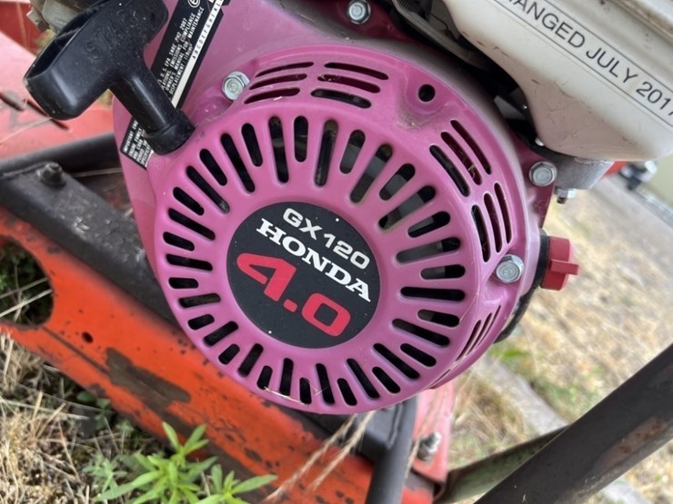 skid-mounted-tank-w/pump-&-hose-reel-image-6