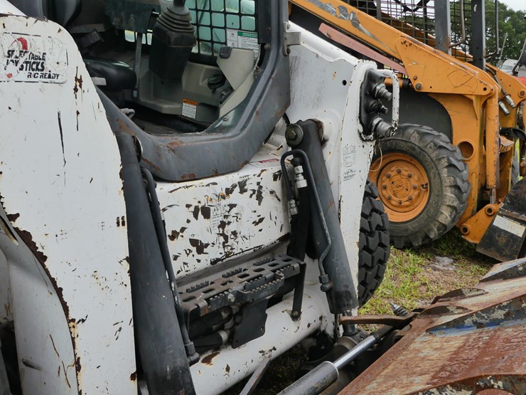 2014-bobcat-s770-image-5