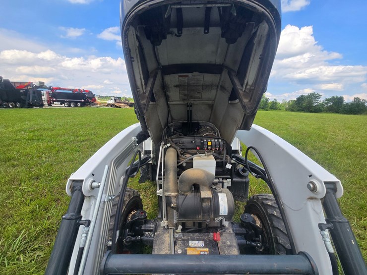 2021-bobcat-ct5558-image-31