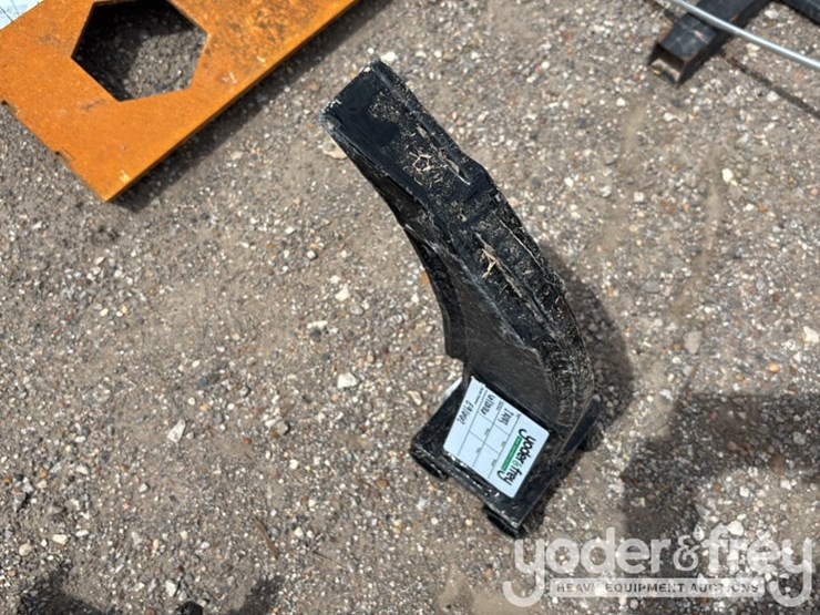 unused-ripper-to-suit-mini-excavator-image-2