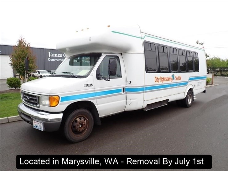 2005-ford-e450-image-1