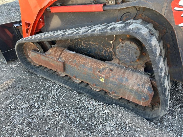 kubota-svl75-2-image-16
