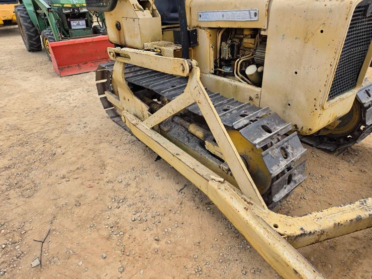 john-deere-350-image-7