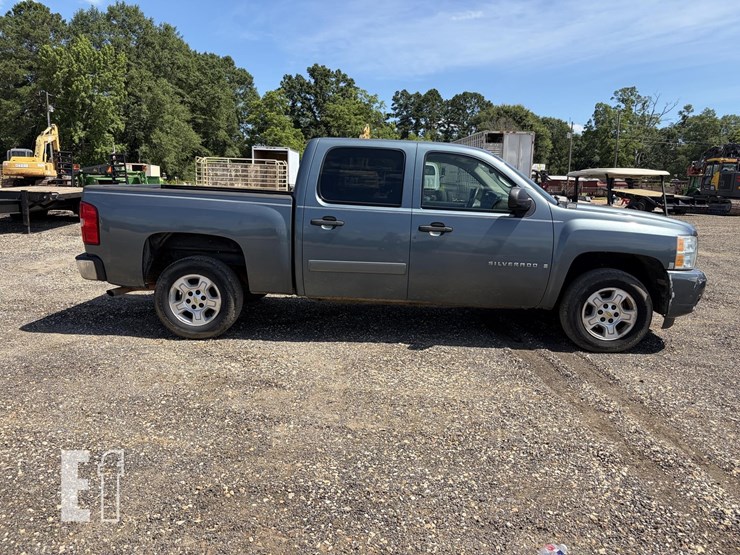 2008-chevrolet-silverado-1500-image-4