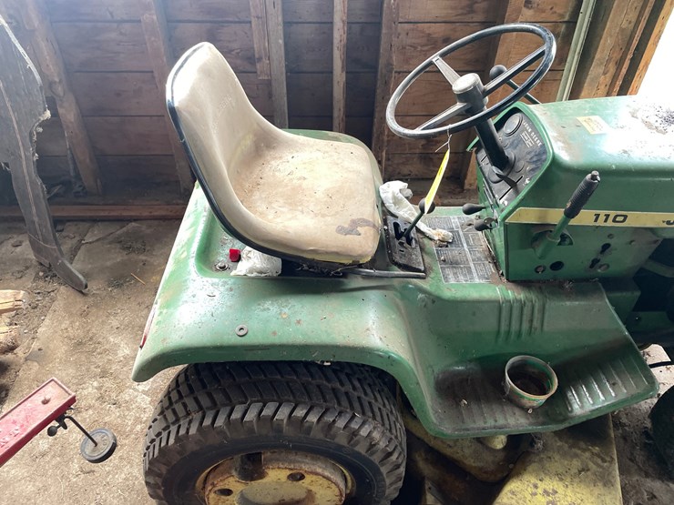john-deere-110-image-5